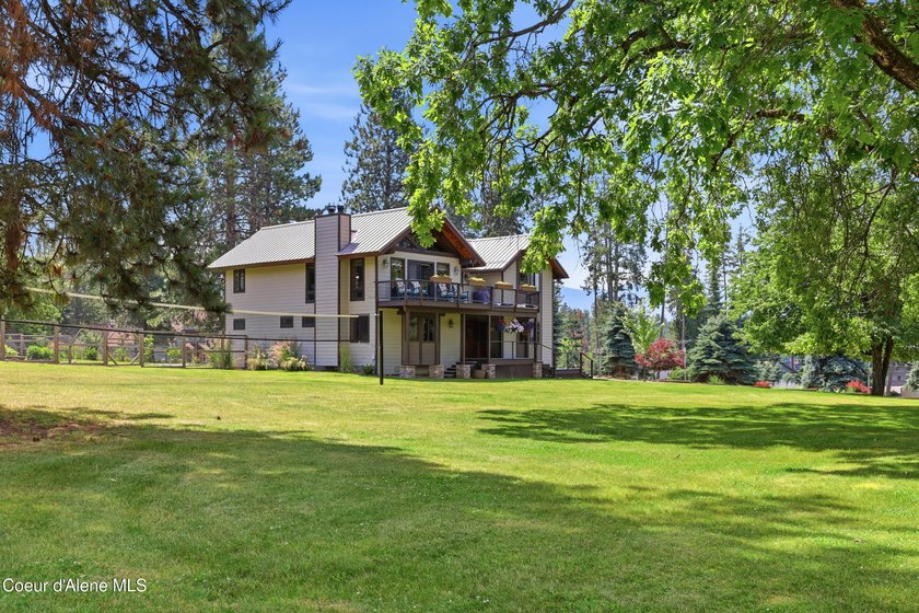 Secondary waterfront with deeded lake Pend O'reille water access - photo 2