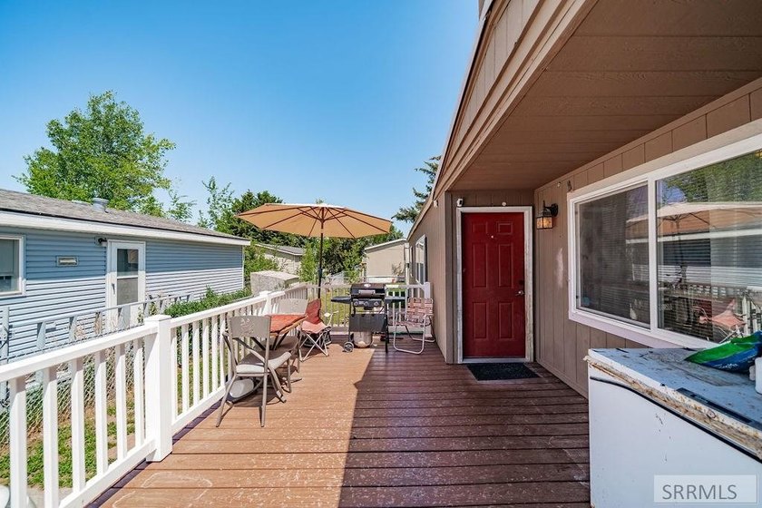 Seller willing to work with buyer on concessions for lot rent or - photo 39