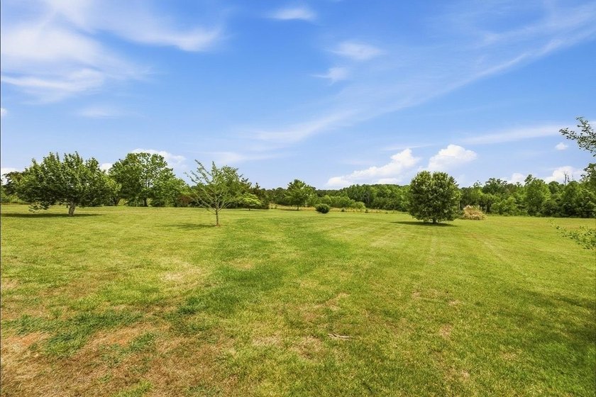 Endless possibilities abound with this beautiful estate on just - photo 46