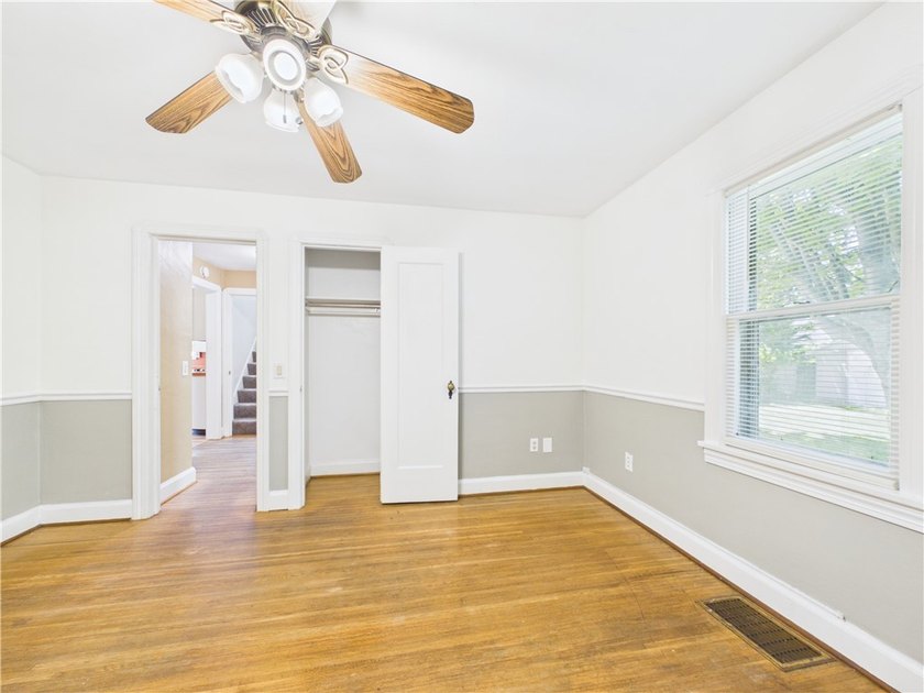 Charming and well maintained 3-bedroom, 2.5-bath Cape Cod - photo 17