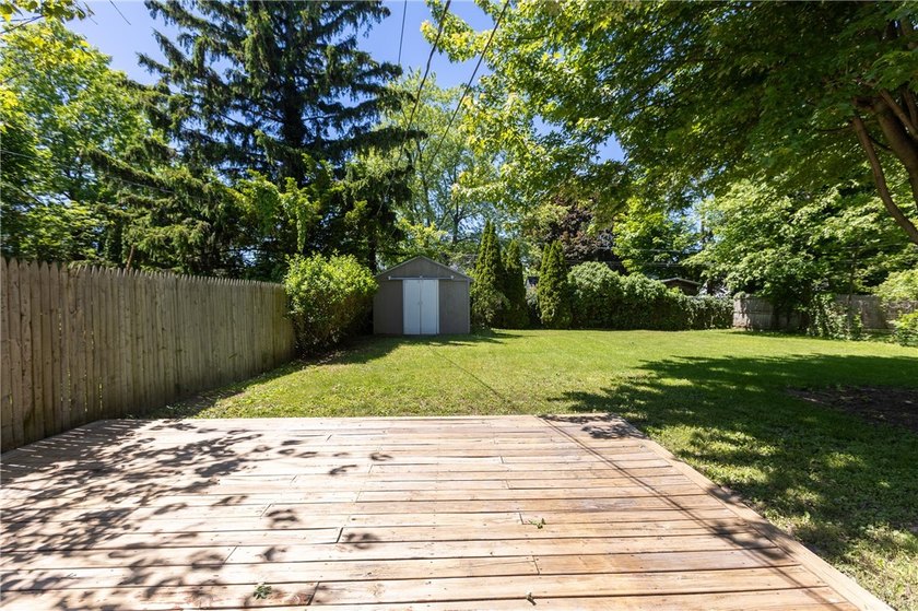 Charming and well maintained 3-bedroom, 2.5-bath Cape Cod - photo 47
