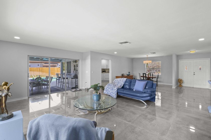 Welcome to waterfront living at its finest at 6797 Bayshore - photo 8