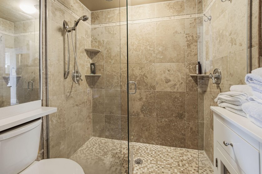 Incredible opportunity in the heart of Gulf Place Town Center on - photo 15