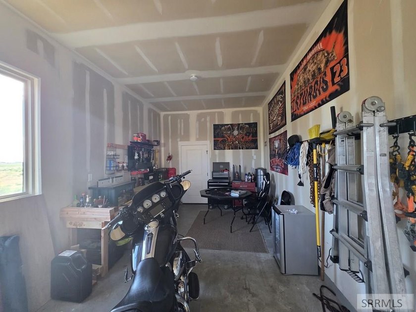Enjoy the space and quiet of Pinebrook Estates while staying - photo 38
