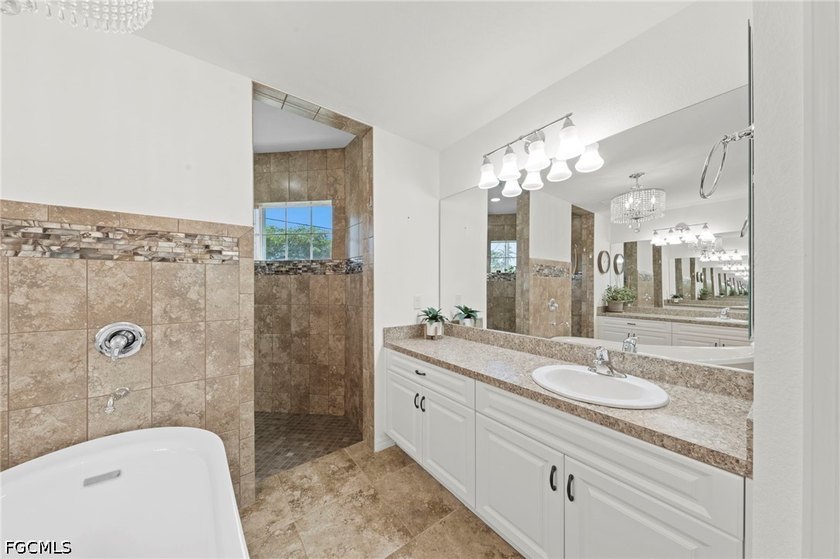 Enjoy living the southwest Florida lifestyle in this immaculate - photo 22