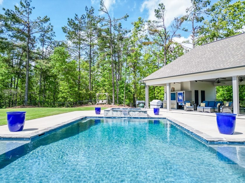 Come see this STUNNING 5BD/4.5BA home in The Highlands, within - photo 3