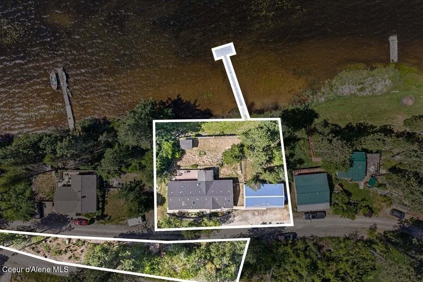 Rare opportunity to own a waterfront home with a private dock - photo 3