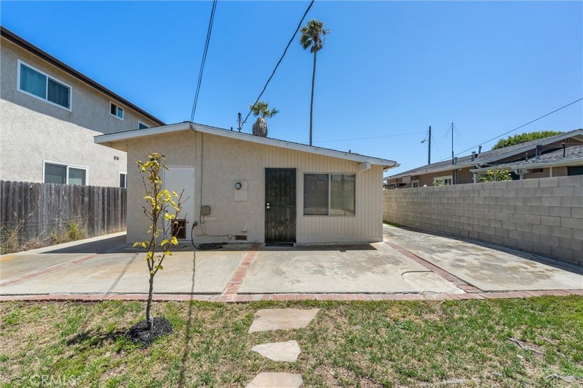 1034 W 24th - photo 28