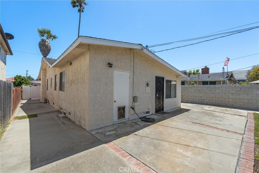 1034 W 24th - photo 29