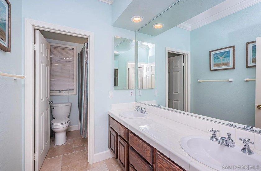 Don't miss this exceptional gated north side Mount Woodson home - photo 32