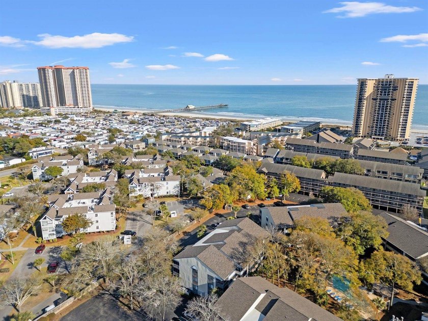 Welcome to Unit D-9 at Summertree Resort, a beautifully updated - photo 34
