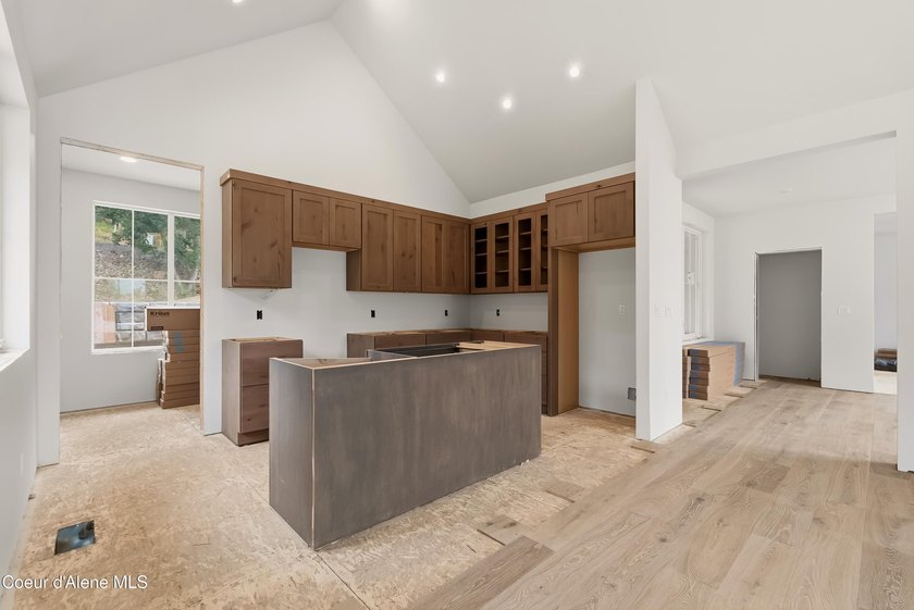 Experience lake life at its best in this beautifully crafted new - photo 5
