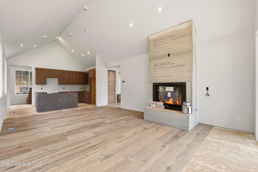 Experience lake life at its best in this beautifully crafted new - photo 6