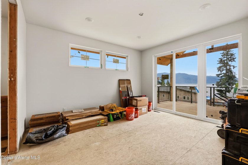 Experience lake life at its best in this beautifully crafted new - photo 9