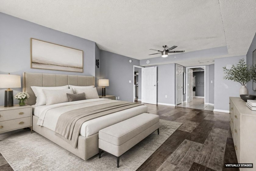 Welcome to Yacht Club Villas in the highly sought-after Barefoot - photo 24