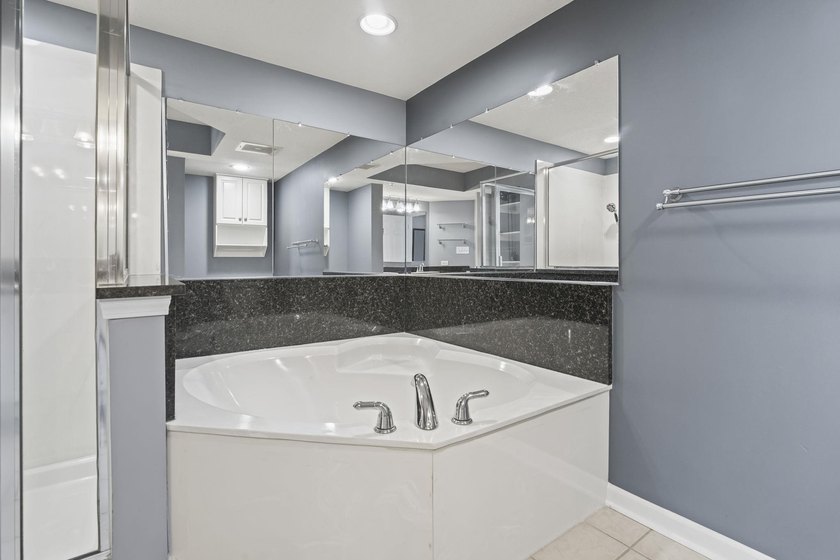 Welcome to Yacht Club Villas in the highly sought-after Barefoot - photo 28