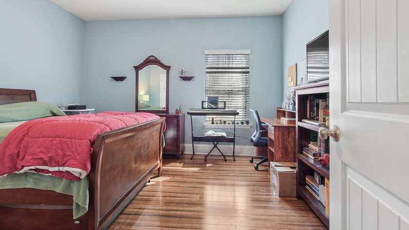 OVERSIZED LOT !! Take a look at this beautiful 3 bedroom, 2 bath - photo 34