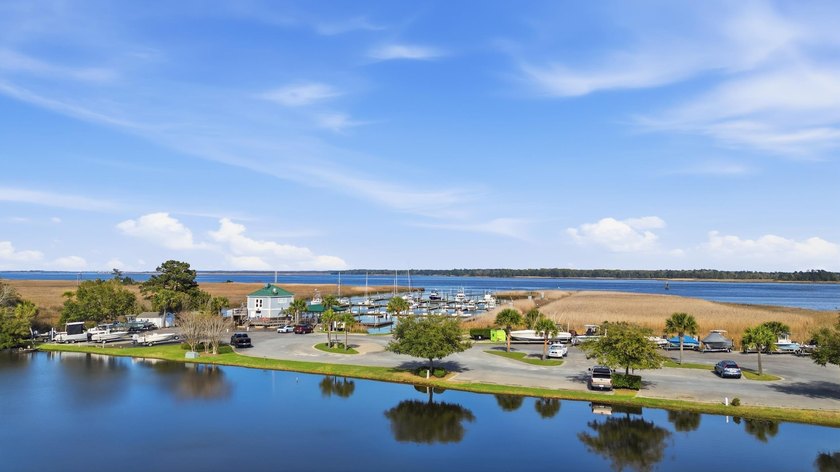 117 Finch Dr. #272 offers a rare opportunity to enjoy the - photo 30