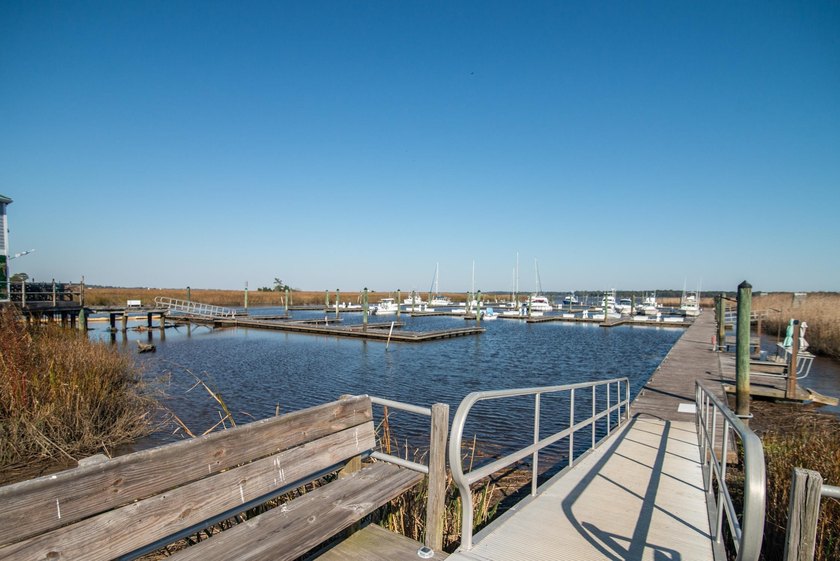 117 Finch Dr. #272 offers a rare opportunity to enjoy the - photo 55