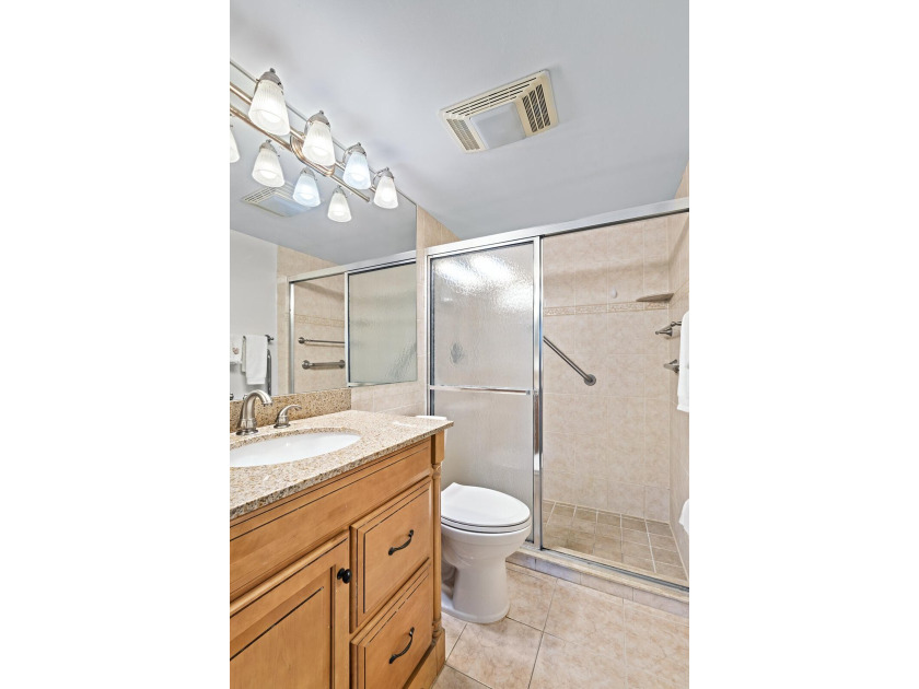 Wonderful Downtown Boca Raton Location, Short Stroll to - photo 14