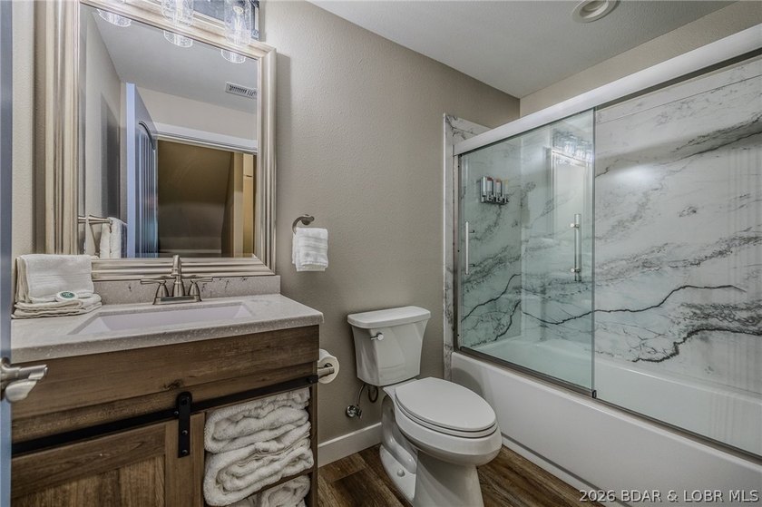 **Home sale includes $75,000 cash due to buyer at close for - photo 15