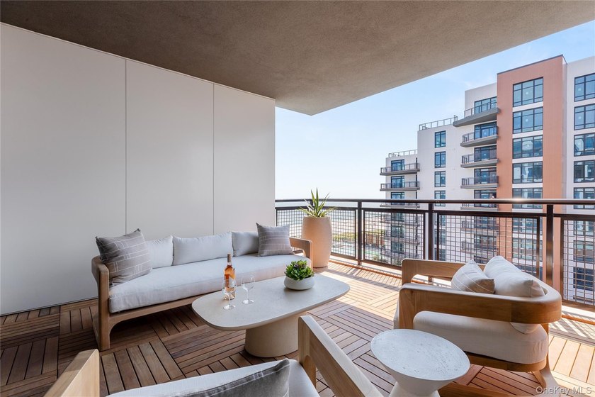 A luxury beach hotel-inspired condominium, The Boardwalk is a - photo 21