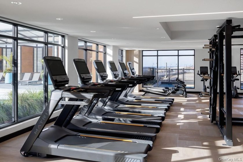 A luxury beach hotel-inspired condominium, The Boardwalk is a - photo 24