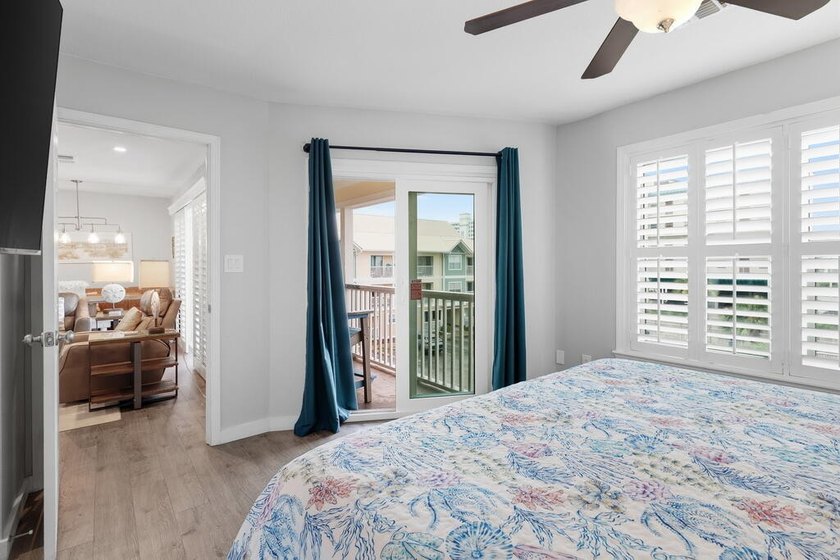 Luxury updates, deeded beach access and superb Destin Florida - photo 31