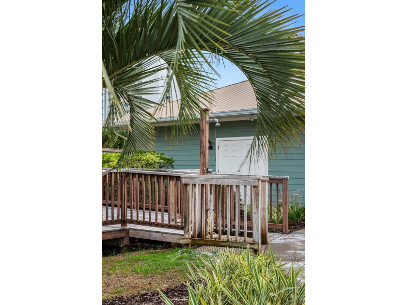 Luxury updates, deeded beach access and superb Destin Florida - photo 50