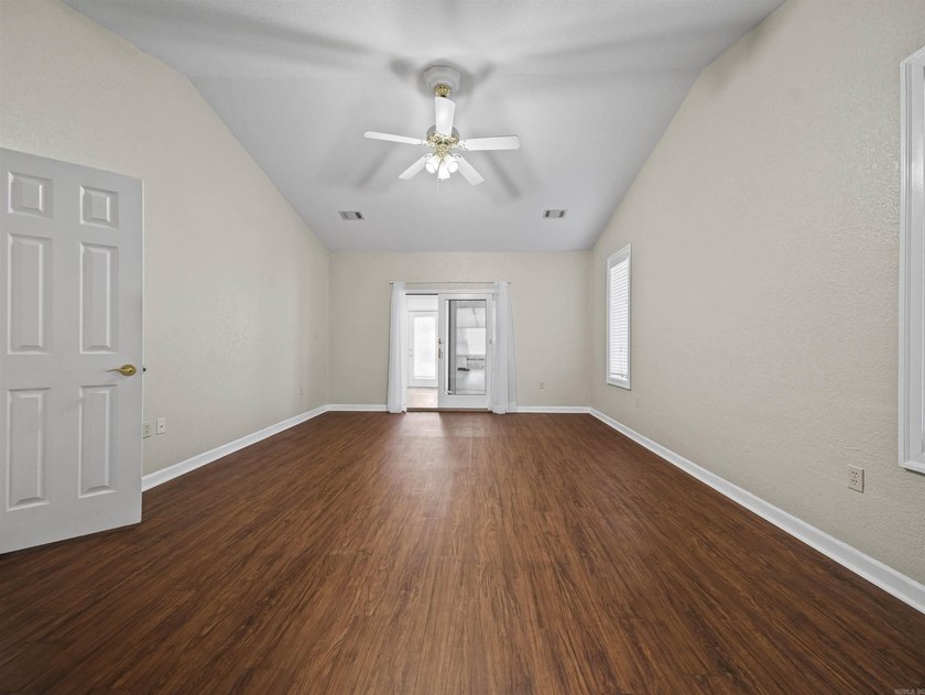 7 Resplandor Loop | Lake Balboa Views &amp; Solid Build Experience - photo 24