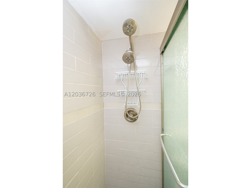 Welcome to this beautifully updated 2-bedroom, 2-bath garden - photo 44