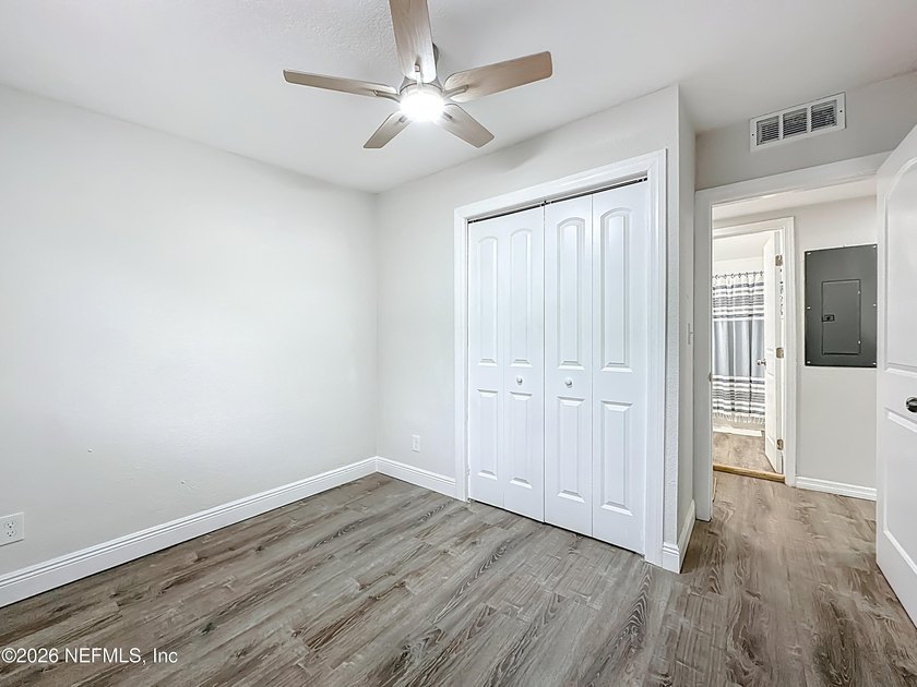 The seller is offering up to $5,000 in buyer concessions with an - photo 22