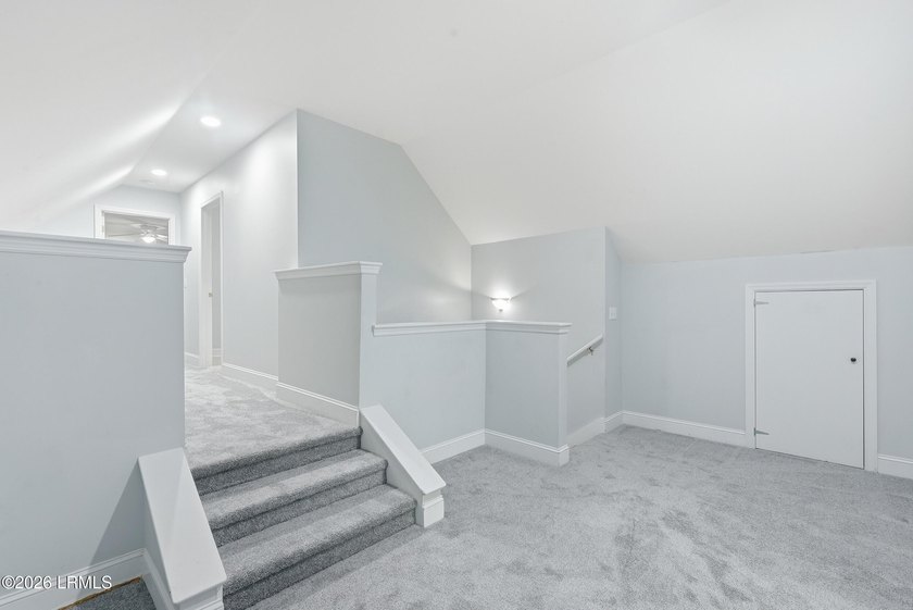 Welcome to Royal Pines! This spacious 5-bedroom, 3-bath with a 2 - photo 35