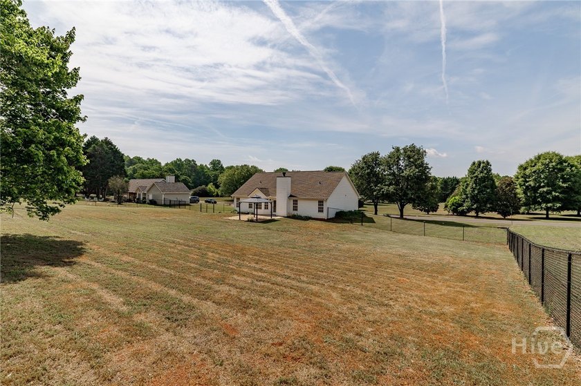 Welcome to 1040 Stone Shoals Terrace - a fully renovated - photo 36