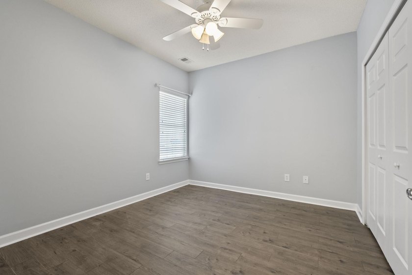 Welcome to 152 Rose Water Loop - a beautiful, move-in ready - photo 28