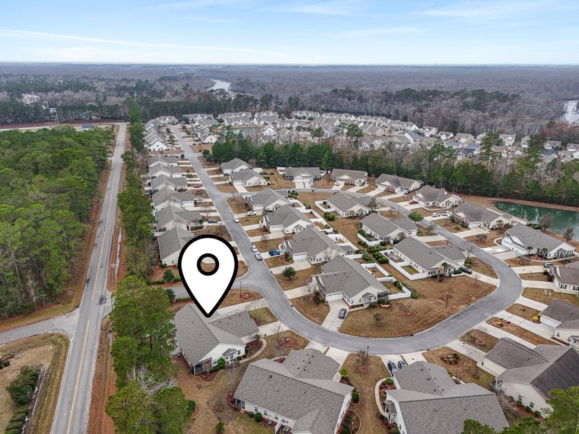 Welcome to 152 Rose Water Loop - a beautiful, move-in ready - photo 42