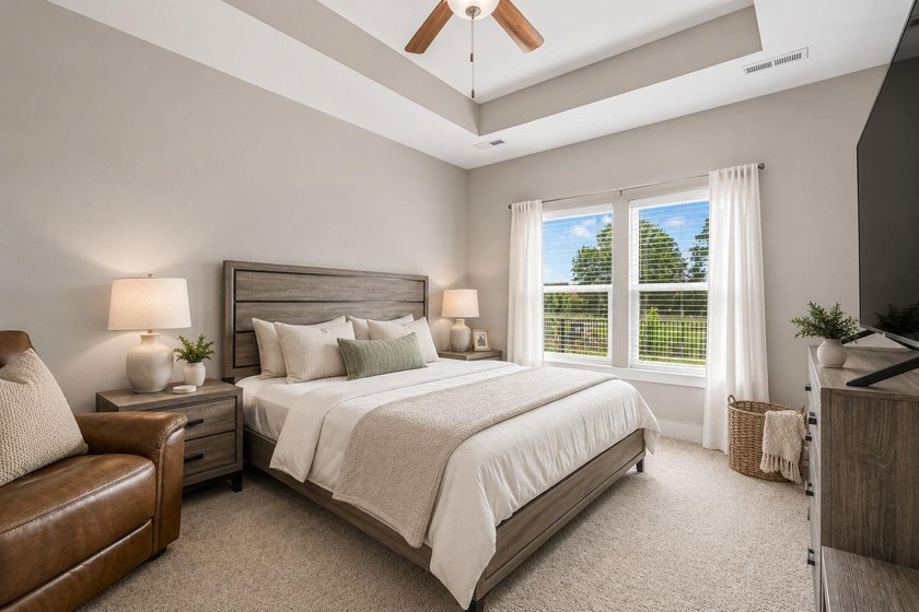 Welcome to this immaculate, move-in-ready four-bedroom, two full - photo 22