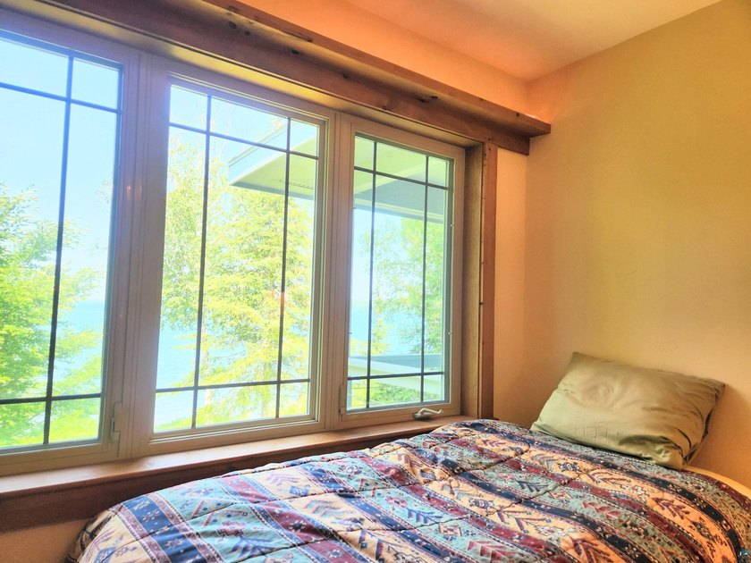 Set on approximately 220 feet of sandy Lake Superior shoreline - photo 38