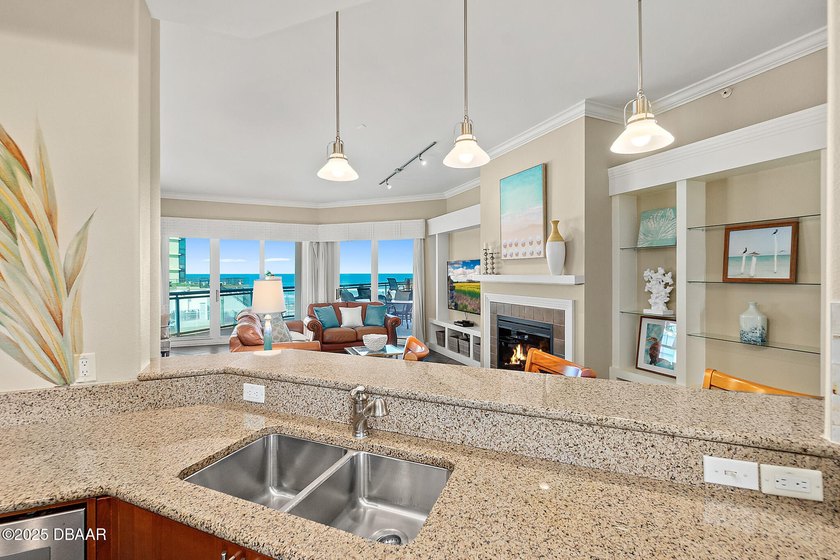 EXCEPTIONAL OCEAN VISTAS RESIDENCE WITH LUXURY LIVING + WEEKLY - photo 45