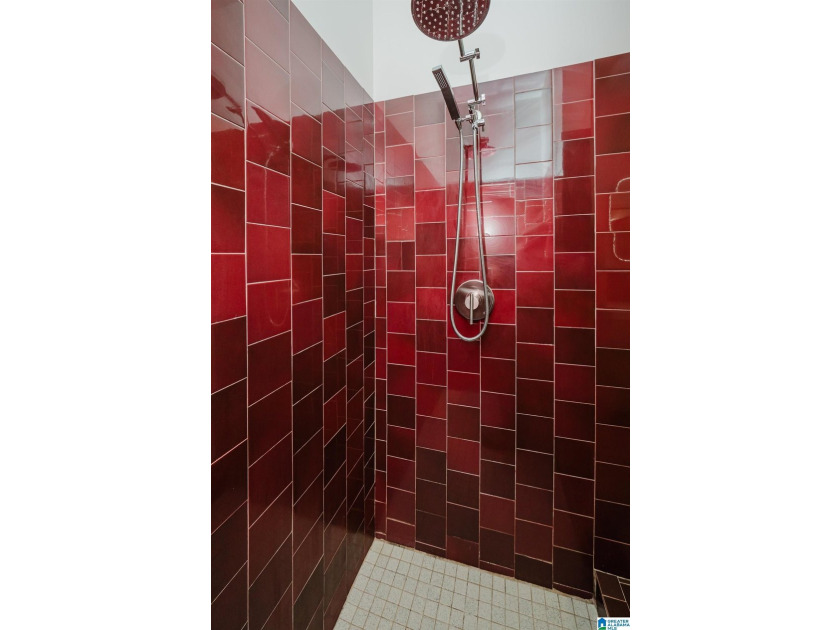 Rare opportunity to own a spacious loft-style 1BR/1BA condo in - photo 47