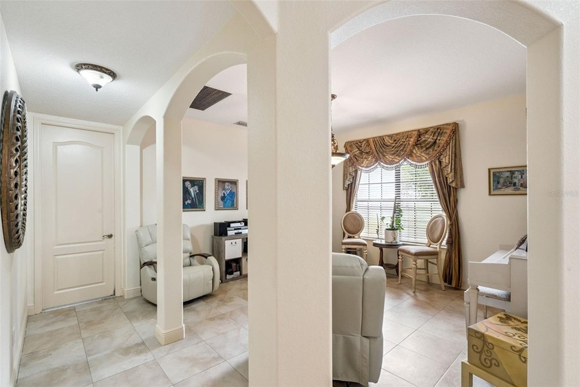 ***Stunning Luxury Equestrian Estate on 10.6 Private Acres - - photo 15