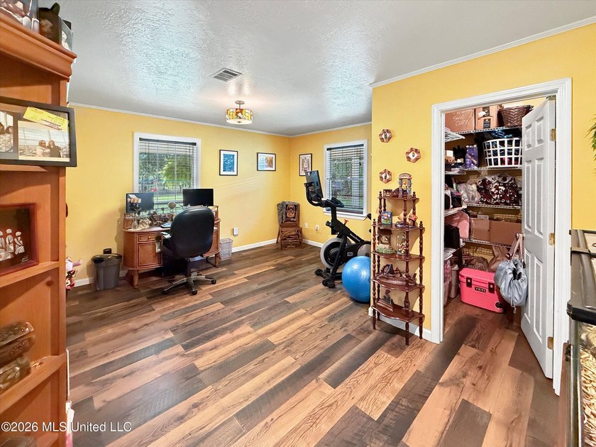 Welcome to 3506 Jerry Davis Road-a meticulously updated - photo 23