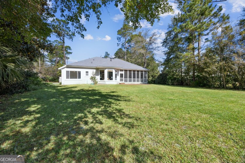 THIS BEAUTIFULLY UPDATED THREE-BEDROOM HOME IN OSPREY COVE IS - photo 43