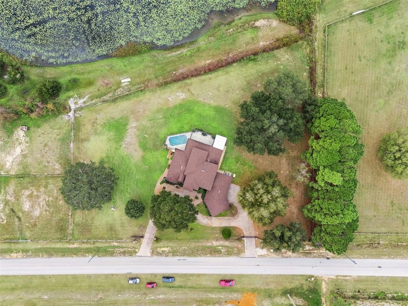 ***Stunning Luxury Equestrian Estate on 10.6 Private Acres - - photo 56