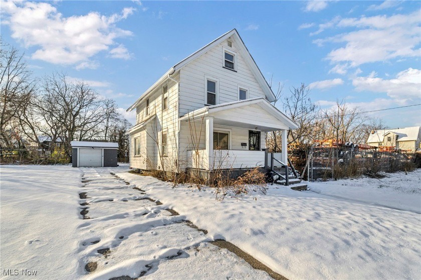 Vacant: Easy to show and offering exceptional potential for both - photo 3