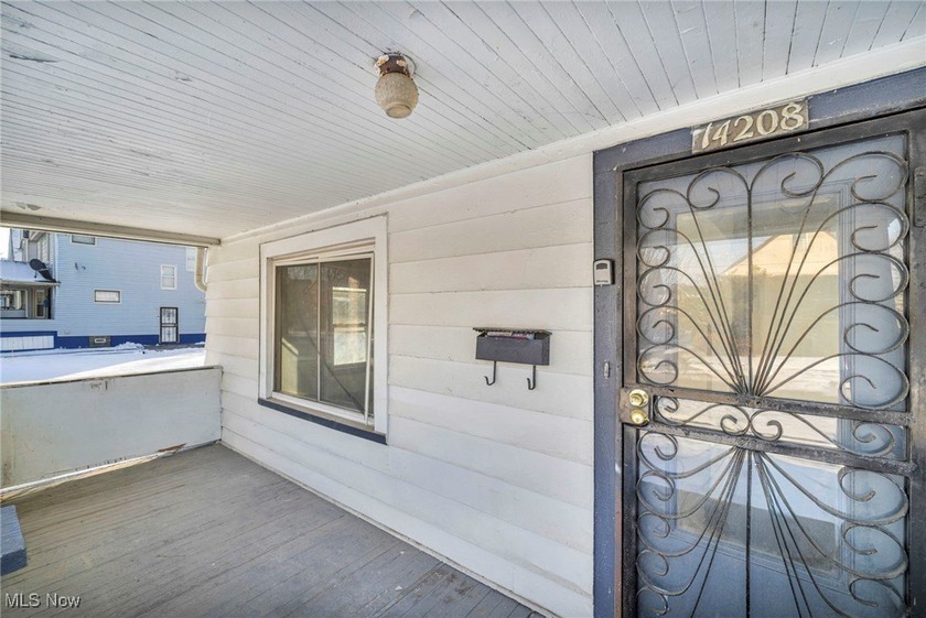 Vacant: Easy to show and offering exceptional potential for both - photo 4