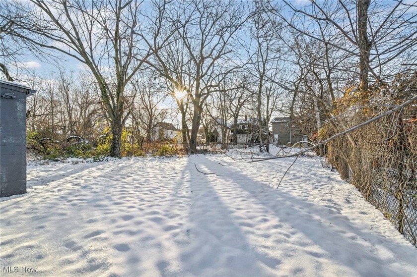 Vacant: Easy to show and offering exceptional potential for both - photo 7
