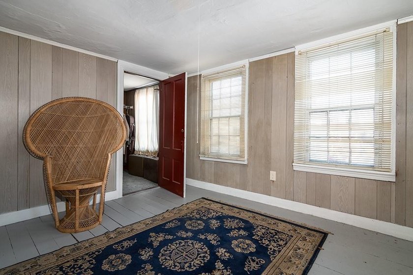 Rare opportunity to purchase this highly visible mixed use - photo 18