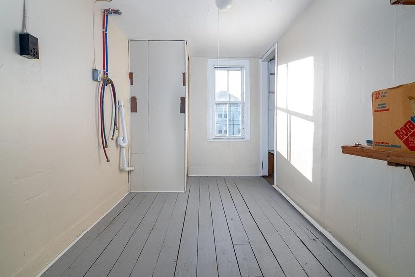 Rare opportunity to purchase this highly visible mixed use - photo 22