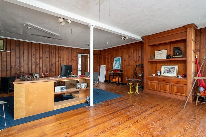 Rare opportunity to purchase this highly visible mixed use - photo 30